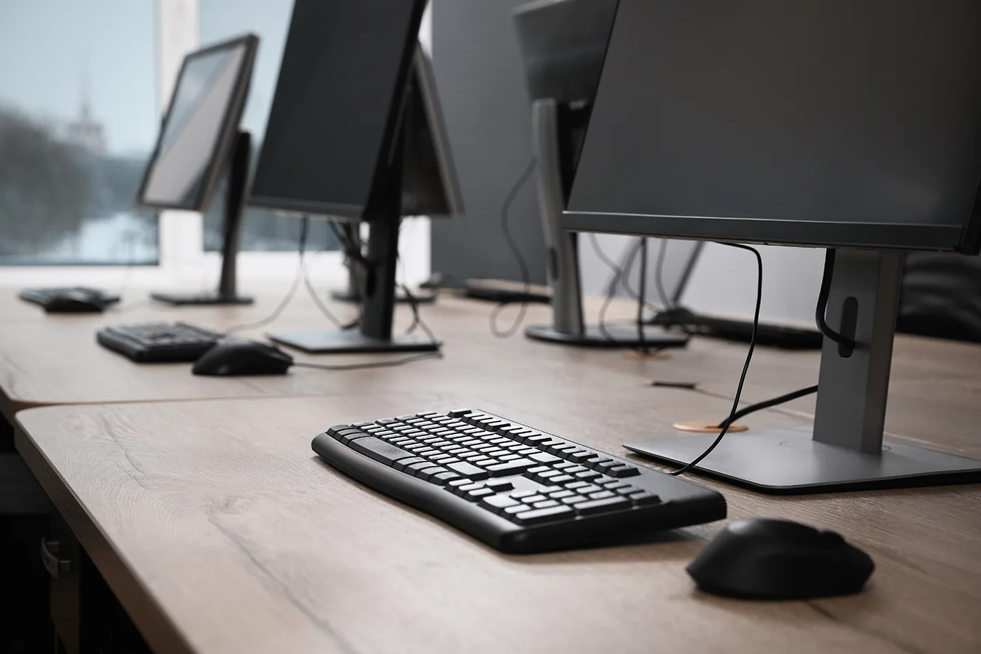 Refurbished werk computers. Brezla: Opkoop & Verkoop van zakelijke IT-hardware